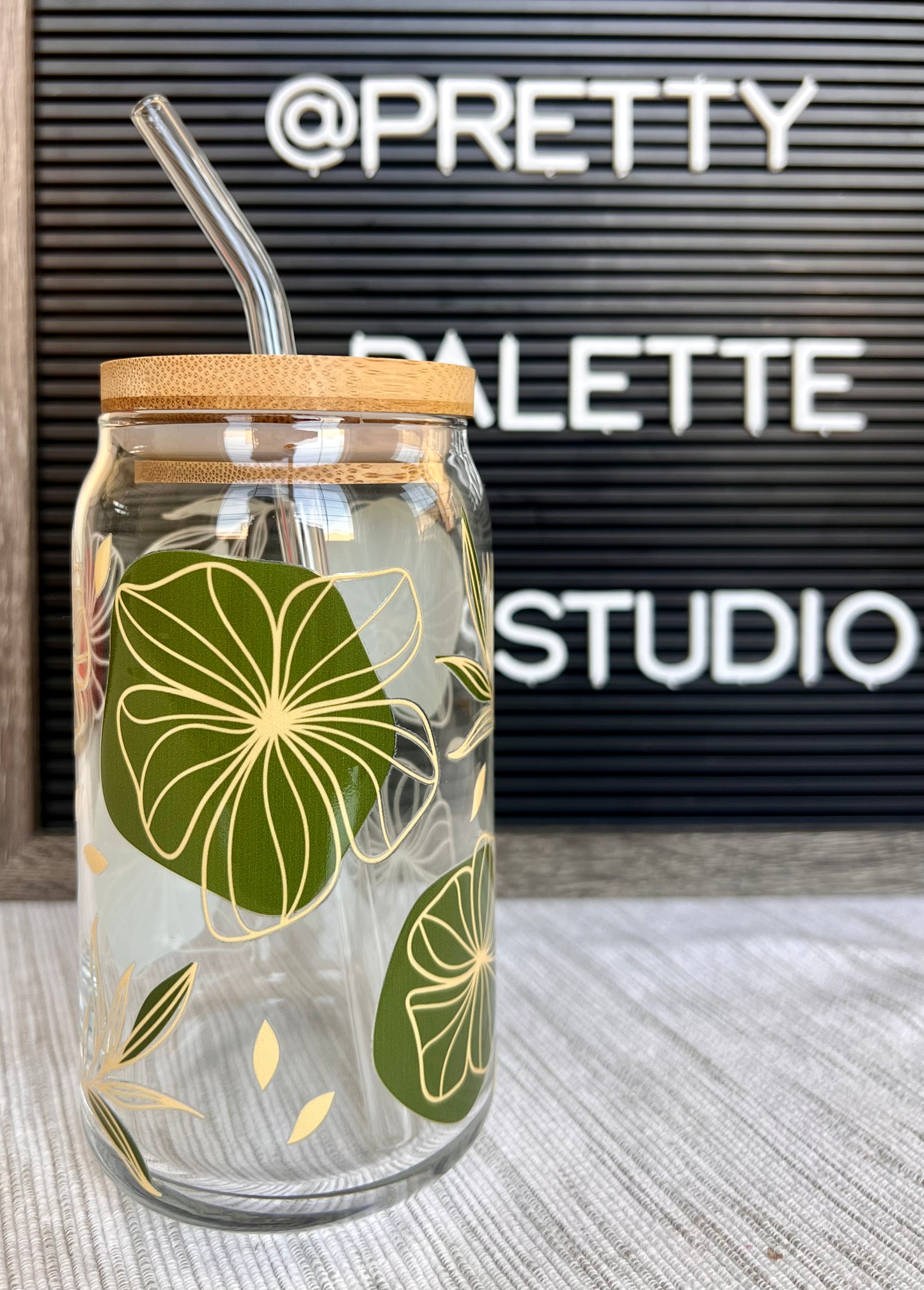 Boho Floral Glass Tumbler