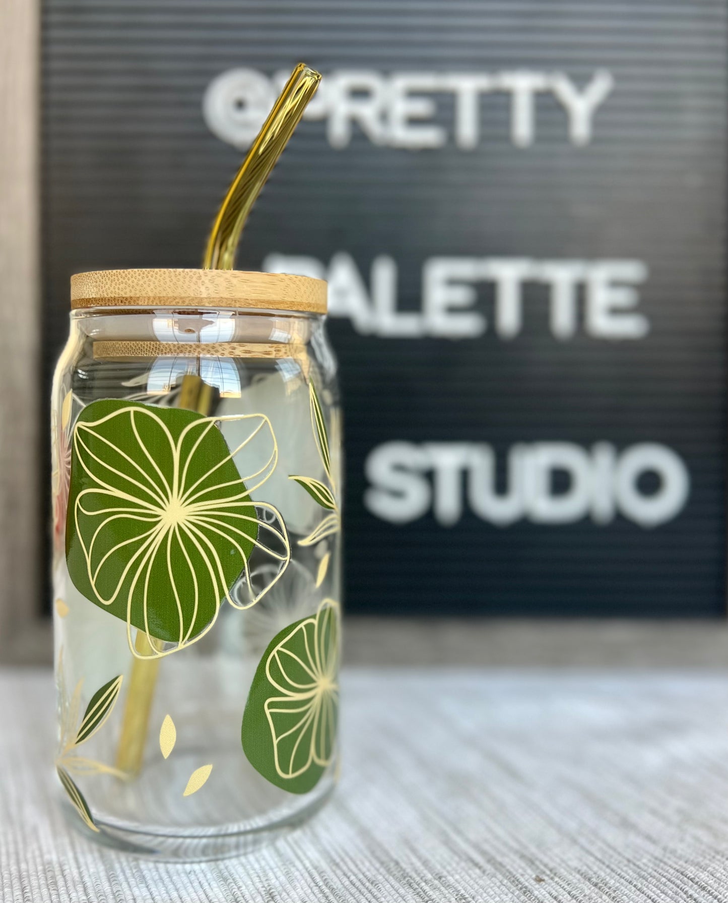 Boho Floral Glass Tumbler